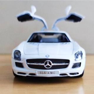 โมเดลรถ Mercedes Benz SLS AMG Scale1/36 ประตูเปิดได้ มีลาน ไม่มีกล่อง