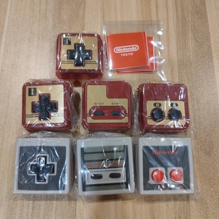 พวงกุญแจ Nintendo Gachapon กาชาปอง Famicom / Family Computer / FC / NES แท้จากญี่ปุ่น สินค้ามือ 1 เหมาครบชุด 7 ชิ้น