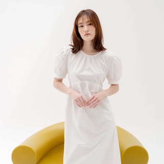 SUUBE Iris Dress-Off white(ขาว) เดรสยาวแขนพองจับจีบ 2 ชั้น ตัดต่อใต้อก มีซับในและกระเป๋าข้าง