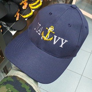 หมวกแก๊ปสีกรมท่า ปักลาย NAVY หน้าหมวก