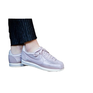 NIKE Cortez Nylon Pink