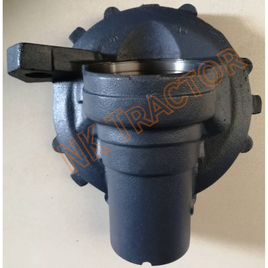 L4508 / L4708 เสื้อเพลาล้อหน้า (เสื้อเฟืองล้อ ฝาครอบดุมล้อ)