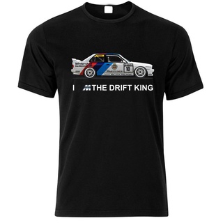 ใหม่ เสื้อยืดคอกลม พิมพ์ลาย I Am The Drift King Car 100% แฟชั่นฤดูร้อน สําหรับผู้ชาย 2022S-5XL