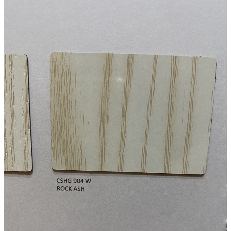 แผ่นโฟเมก้า Croma csg 904 w ขนาด 120 ซม x 240 ซม หนา 0.7 มม ใช้ติดโต๊ะ ผนัง เฟอร์นิเจอร์