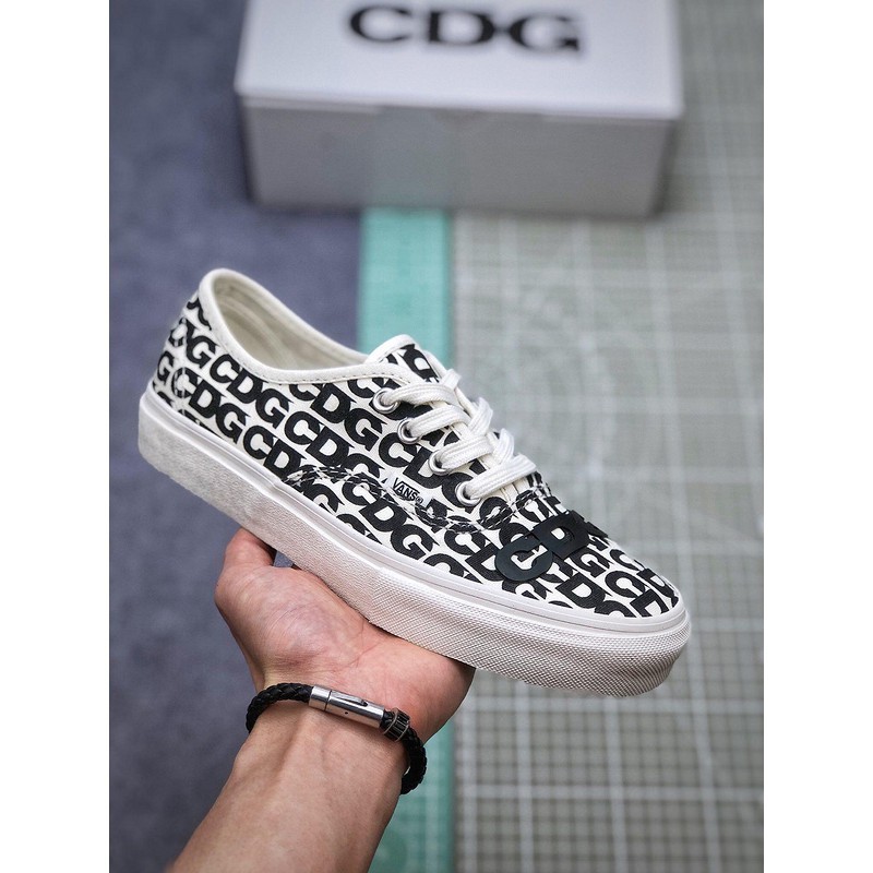 comme des gar?ons cdg x vans authentic