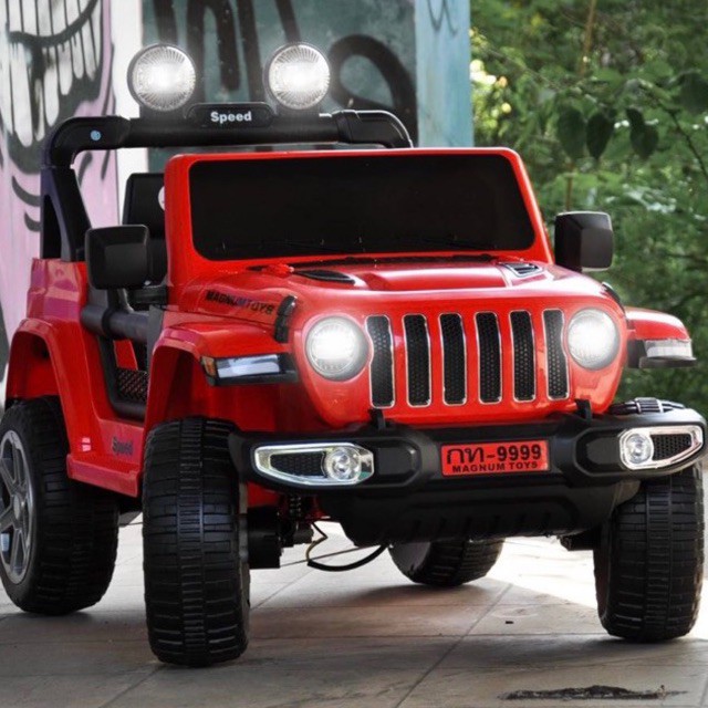 🚜JEEP Wrangler Rubicon 4X4 (✨Spotlight คู่ หน้า-หลัง | 5 Motors | 12V l มือถือ+รีโมต✨) รถแบตเตอรี่เด