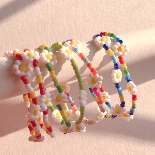 Pantheadesign กำไลเดซี่แบบยืด กำไลลูกปัด สร้อยข้อมือลูกปัดดอกไม้ สร้อยลูกปัดแนวๆ