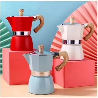 【จัดส่งทันที】กาต้มกาแฟ หม้อต้มกาแฟสด Moka pot ความจุ 150ml 300ml ใช้งานกับเตาไฟฟ้า เตาแก็ส เตาแคมป์ปิ้ง
