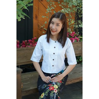 เสื้อผ้าฝ้ายเยื่อไผ่แบบกระดุมกะลา200บาท