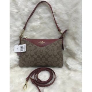 กระเป๋าแบรนด์เนม Coach สุดหรู🎉 ขอดูรูปเพิ่มเติมได้นะคะ