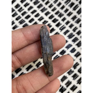 (C) พลอยดิบแท้ ไคยาไนท์(Kyanite) พลอยธรรมชาติ 100% น้ำหนัก 30.00 กะรัต