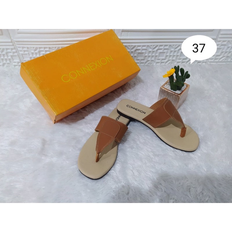 รองเท้าแตะ Connexion