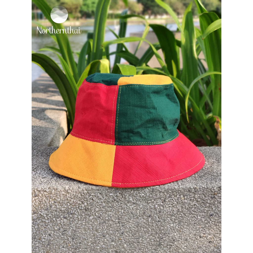 หมวกบักเก็ตราสต้า สีเขียวเหลืองแดง ผ้าต่อ วัสดุฝ้ายสไตล์วินเทจคุณภาพดี แฟชั่นเร็กเก้ อีสานเขียว สินค้าไทย Northernthaai