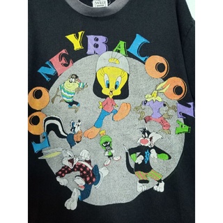 เสื้อยืด มือสอง ลายการ์ตูน looney toon ตอกปี 1993 ตะเข็บเดี๋ยว บน-ล่าง อก 42 ยาว 29