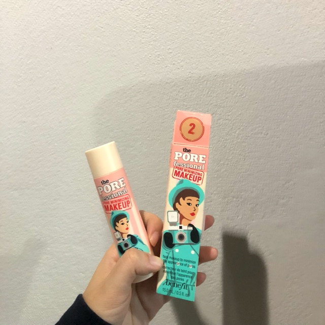 Benefit the POREfessional Pore Minimizing Makeup Foundation
