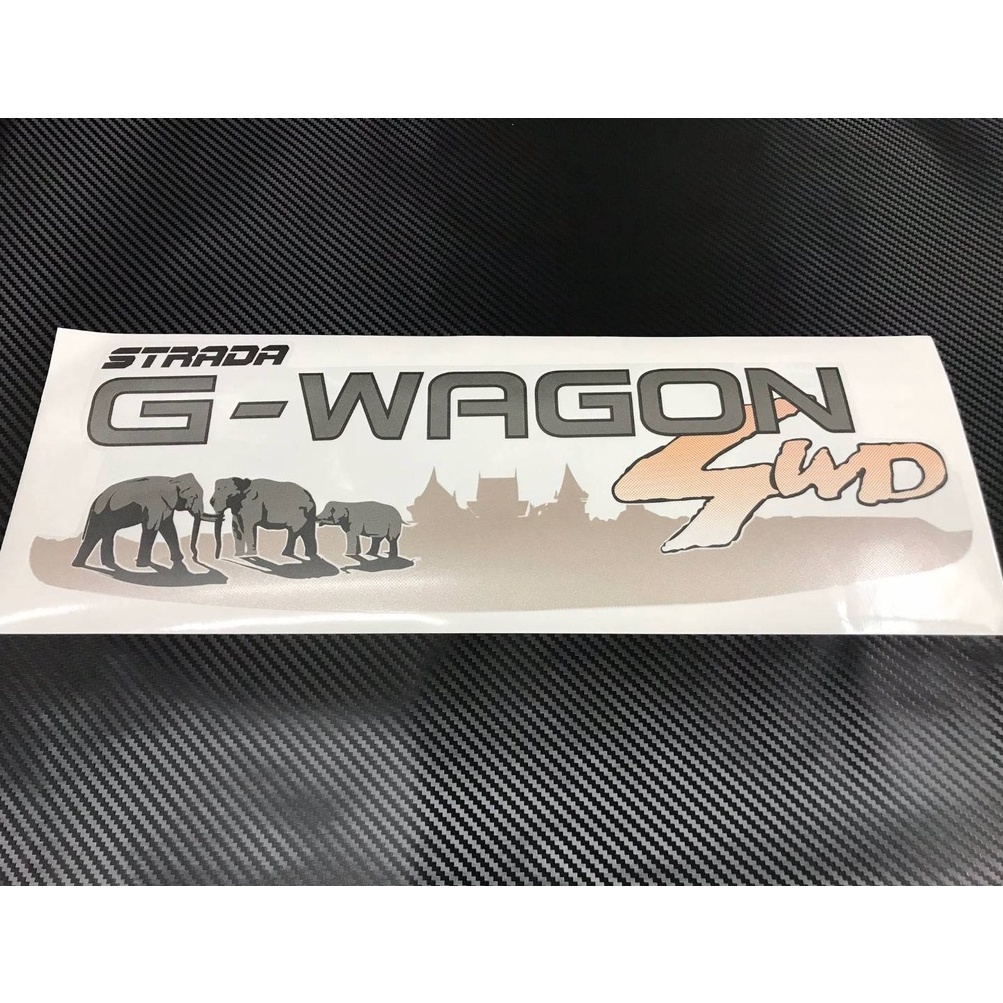 สติ๊กเกอร์แบบดั้งเดิม ติดรถ MITSUBISHI STRADA G-WAGON 4WD ติดฝาครอบล้ออะไหล่ คำว่า STRADA G-WAGON 4W