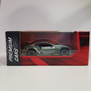 Majorette aston martin สีเทา คาดเขียว