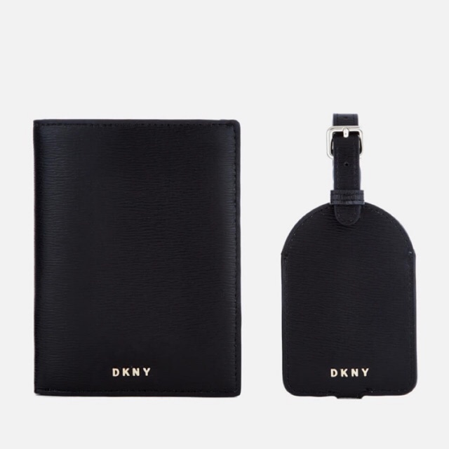 DKNY Womens Sutton Passport andกระเป๋าเดินทาง Tag Box - สีดํา