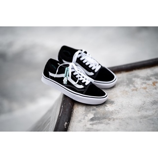 [ของแท้ ส่งฟรี จากไทย] VANS COMFYCUSH OLD SKOOL - BLACK/TRUE WHITE