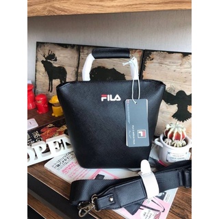 🎊💖🌇🚜@1,180.-📍(ลดพิเศษ 7 %) 💯 🛒🛒Big Discount 2022🛒🛒FILA SHOULDER BAG