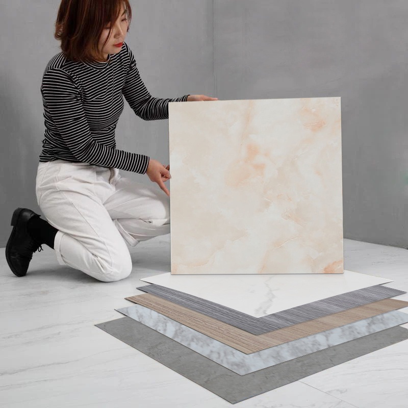 กระเบื้องยาง กระเบื้องยาง60*60 หนา ปูพื้นห้องนอน/ห้องน้ำได้