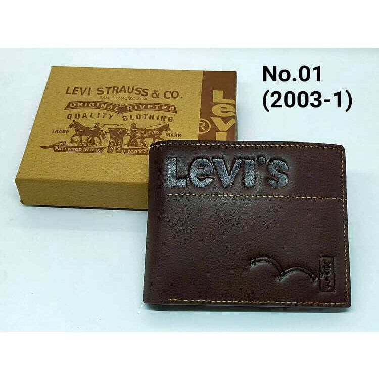 Levi’s หนังแท้100% กระเป๋าตังค์ผู้ชาย  ไม่แท้ยินดีคืนเงิน กระเป๋าตังค์ผู้ชายใบสั้น ช่องใส่บาตรตรงกลางสามารถเอาออกได้ 9gP