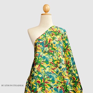 FLORAL DESIGN PRINTED THAI SILK FABRIC - ผ้าไหมไทยแท้ พิมพ์ลาย ลวดลาย ดอกไม้