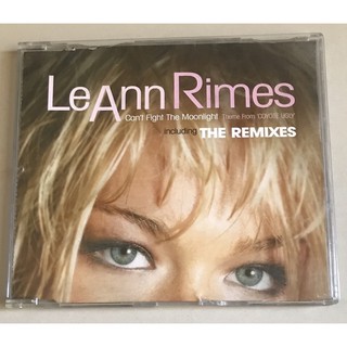 ซีดีซิงเกิ้ล ลิขสิทธิ์ มือ 2 สภาพดี...250 บาท “LeAnn Rimes” ซิงเกิ้ล "Cant Fight the Moonlight”(The Remixes)*แผ่นหายาก*