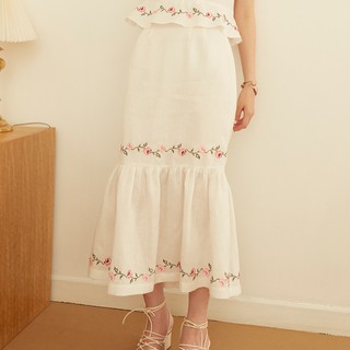 Perana : กระโปรงลินินปักลาย Blossom Skirt
