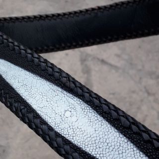 Stingray  belt1.5x52"   lacing  เข็มขัดหนังกระเบนถักขอบสีดำ 5มุกสวยมาก