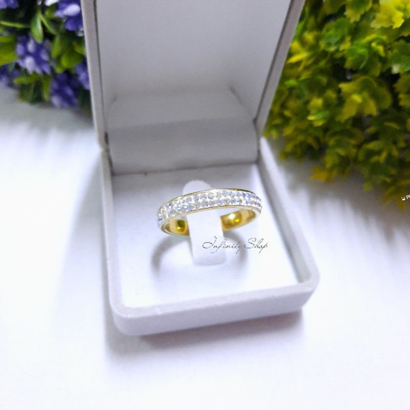 แหวนทอง18K ฝังคริสตัล Swarovskiแท้