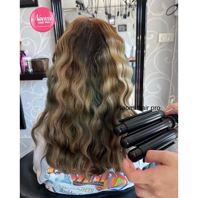 ร้านNaomi Hair Pro เครื่องหนีบผมลอนมาม่าสไตล์เจ้าหญิง,ลอนสาวเกาหลี เพียงกดหนีบแช่ไว้ 5-10 วินาทีก็เป็นลอนแล้ว