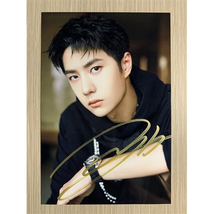 สติ๊กเกอร์ สติ๊กเกอร์กันน้ำ สติ๊กเกอร์ติดรถ แม๊กเนท แม่เหล็กติดตู้เย็น ตัวติดตู้เย็น Wang Yibo หวังอ