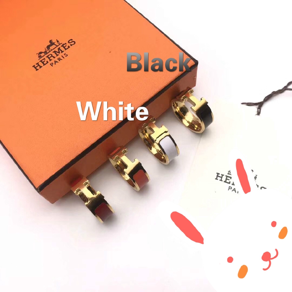 Replica แหวนทอง โลโก้เซรามิก สีดํา 8 มม.