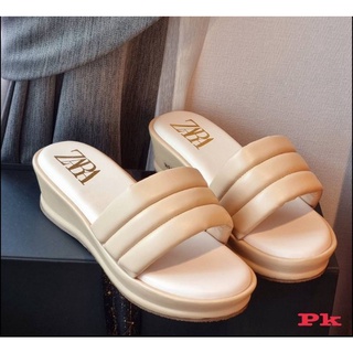 [B1349 ](รองเท้าแฟชั่น  Size 36-40 สินค้าใหม่💯%