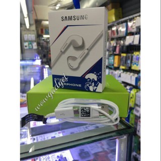 ชุดเนื้อคู่ของSamsung ใด้หูฟังคู่กับสายชาจ์ร