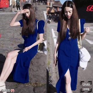 CL2169-BLUE Maxidress เดรสยาว งานผ้าซาร่าอย่างดี ผ้าหนากำลังดี ผ้าไม่ยืด คอวีผ่าอกหน้าติดกระดุมยาว แกะได้ ชายเดรสแหวกสูง