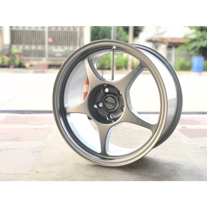 ล้อขอบ18ลายPro1กว้าง8.5”