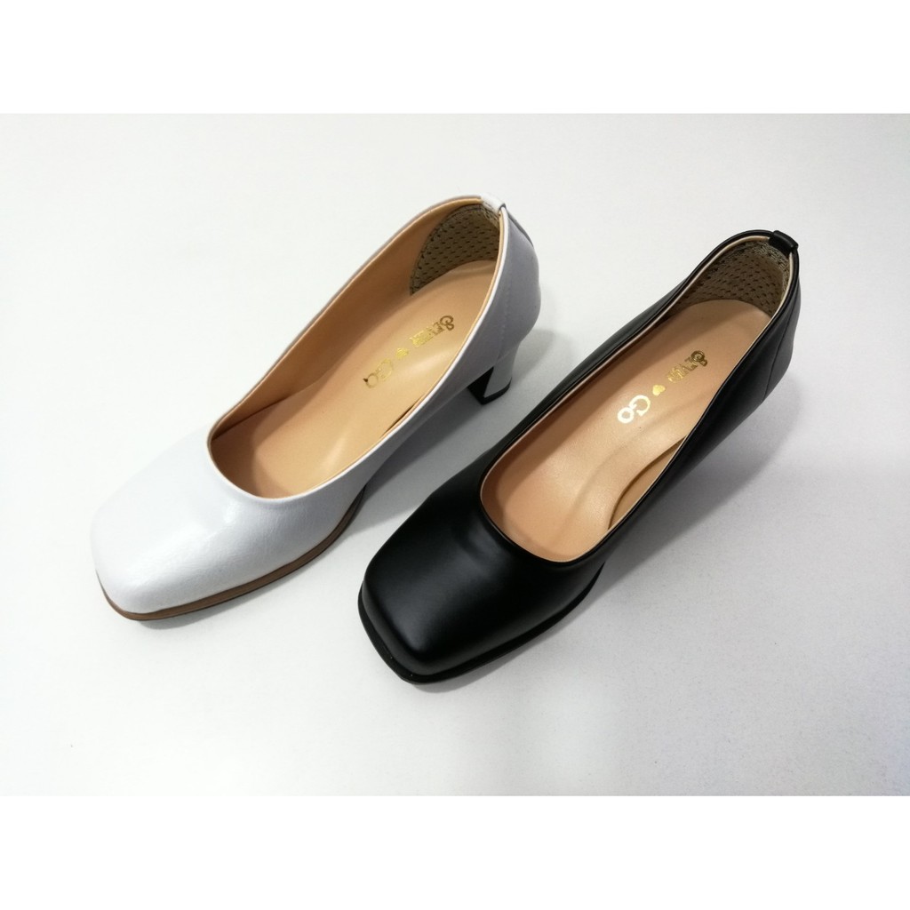 yeong yeou รองเท้าคัทชูหัวตัดส้นสูง2นิ้ว(5cm)หนังออย รหัสyy506