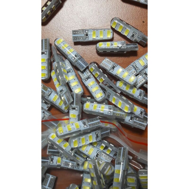 T10 6 แฟลช led 24 โวลต์