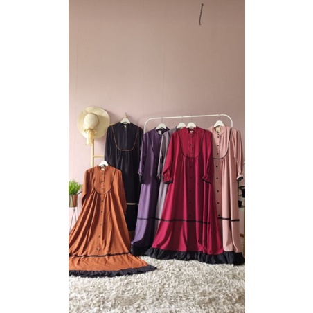 ELVIRA DRESS GAMIS เท่านั้น