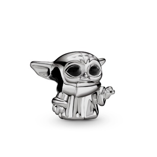 [พร้อมส่ง สินค้าแท้ 💯] Pandora Star Wars Grogu Ruthenium-Plated Charm With Black Eneamel (สีดำ)