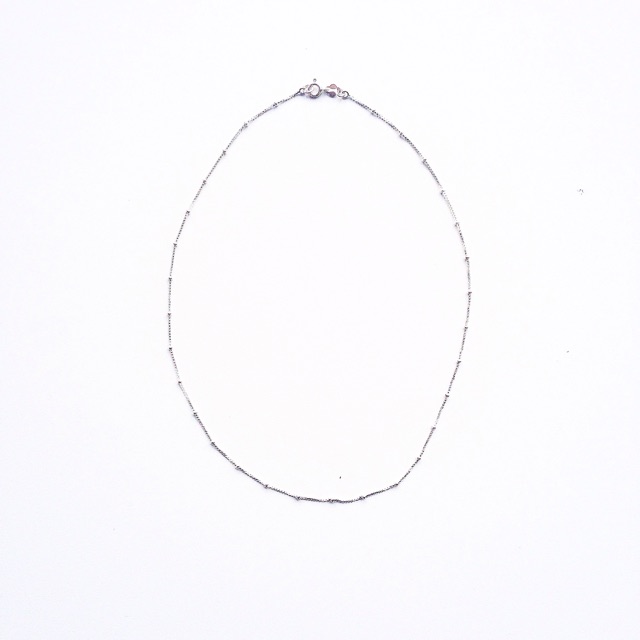 Silver dot necklace