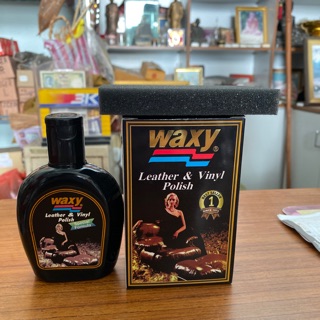 Waxy น้ำยาขัดเงา เบาะรถยนต์ 125มล