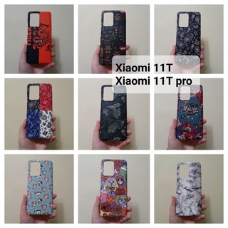 เคสแข็ง Xiaomi 11T / 11T pro มีหลายลาย เคสไม่คลุมรอบนะคะ เปิดบน เปิดล่าง (ตอนกดสั่งซื้อ จะมีลายให้เลือกก่อนชำระเงินค่ะ)