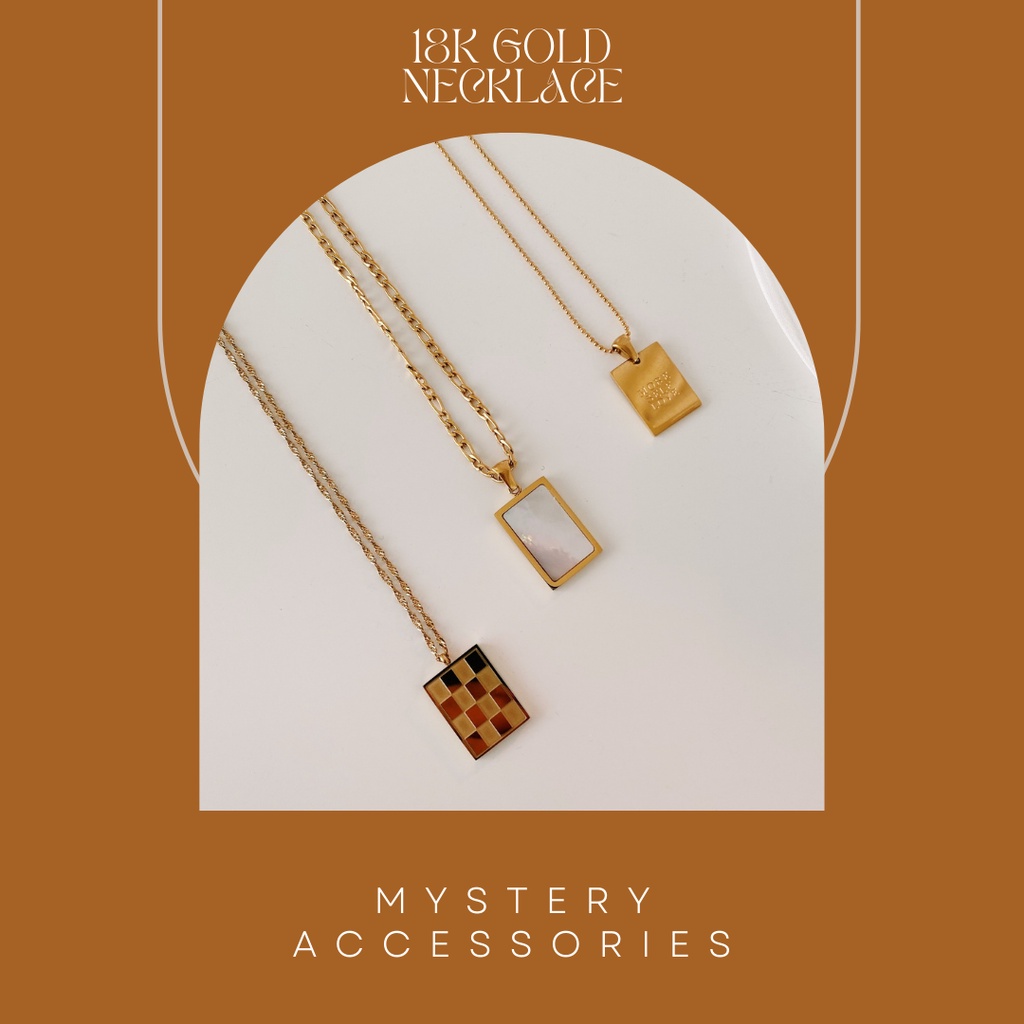 สร้อยพร้อมจี้สี่เหลี่ยม 18K มี 3 แบบ | Mystery Accessories