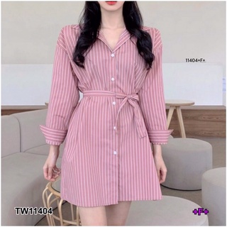 TW11404 Dress เดรสแขนยาวกระดุมหน้า ลายริ้วผ้าโฟร์เวย์ + สายผูกเอวเข้าเซท พร้อมส่ง