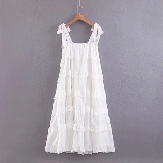 Lily Lace Dress ราคา 690฿