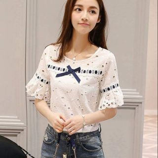 เสื้อแขนสั้นลูกไม้แฟชั่นน่ารักๆผ้าสวยเนื้อดีงานนำเข้า

ราคา370บาท

สีขาว