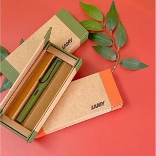 ของแท้ 💯 % Lamy Safari  Savannah Green &amp; Terra Red 2021 limited Edition box set (ปากกาหมึกซึม &amp; โรเลอร์บอล)